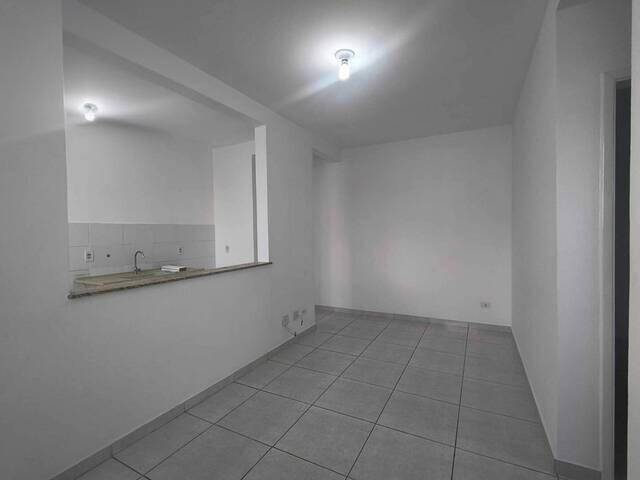 #5 - Apartamento para Locação em Aparecida - SP