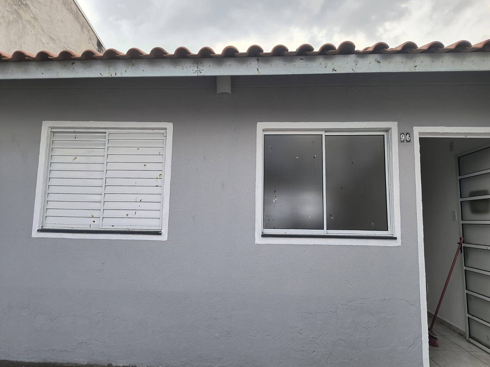 #13 - Casa para Locação em Guaratinguetá - SP