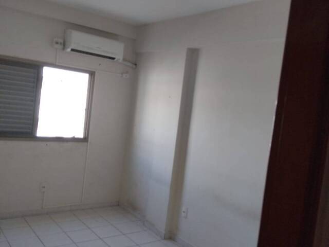 Apartamento para Locação em Aparecida - 4
